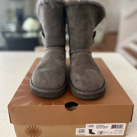 W Bailey Button Bling Boots - Picture 5 of 7